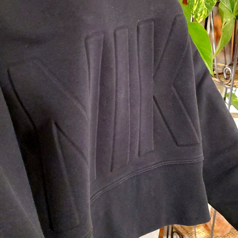 Official Nike Womens Mid Drift Sweatshirt